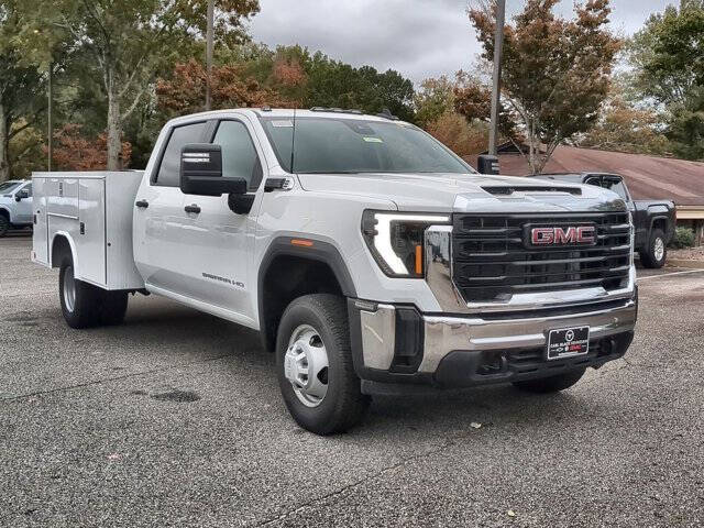 2025 GMC Sierra 3500HD CC Pro