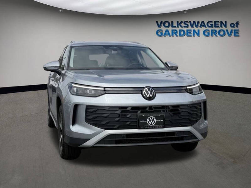 2025 Volkswagen Tiguan SE