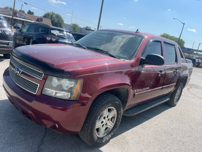 2008 Chevrolet Avalanche for sale at Empire Auto Group in Indianapolis IN