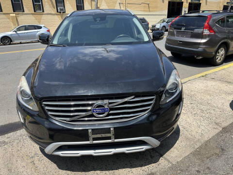 2017 Volvo XC60 T6 Dynamic