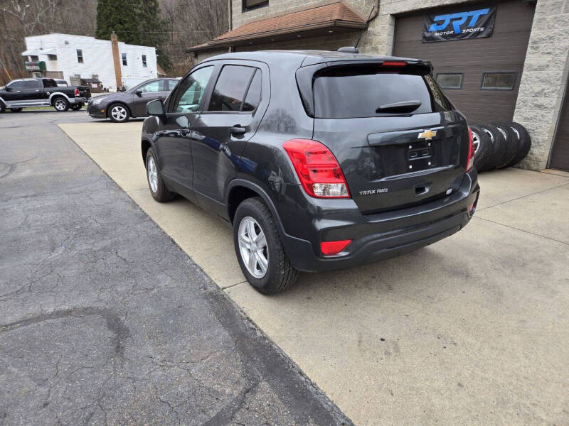 2020 Chevrolet Trax LS photo 6