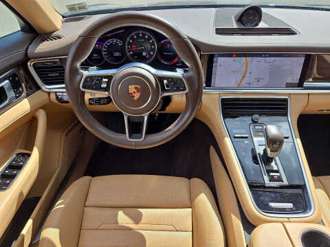 2020 Porsche Panamera 4S
