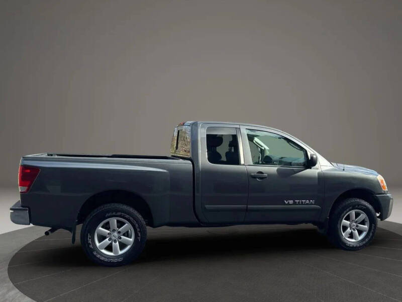 2011 Nissan Titan