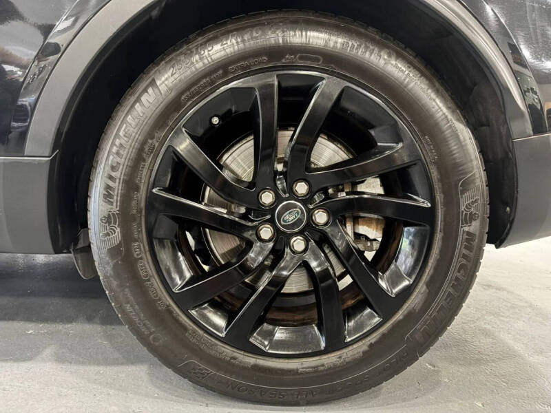 2017 Land Rover Discovery SE