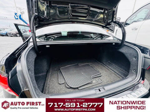 2021 Volkswagen Passat R-Line