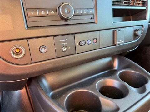 2023 Chevrolet Express 2500