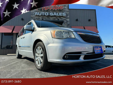 2012 Chrysler Town and Country for sale at HORTON AUTO SALES, LLC in Linn MO