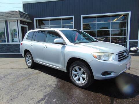 2010 Toyota Highlander for sale at Akron Auto Sales in Akron OH