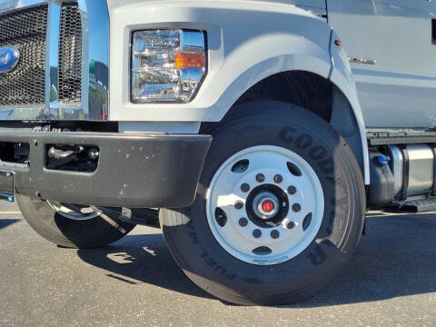 2025 Ford F-750 Super Duty
