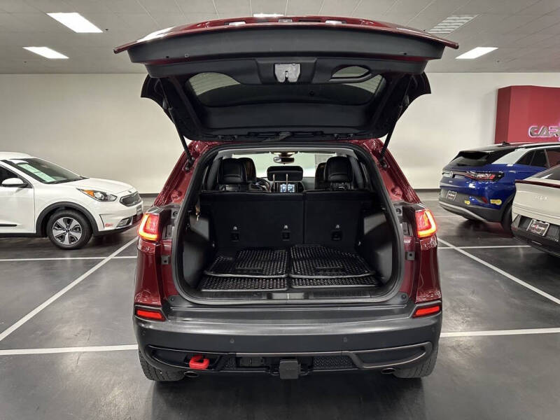 2021 Jeep Cherokee Trailhawk