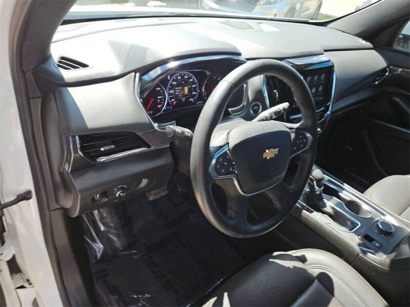 2023 Chevrolet Traverse High Country