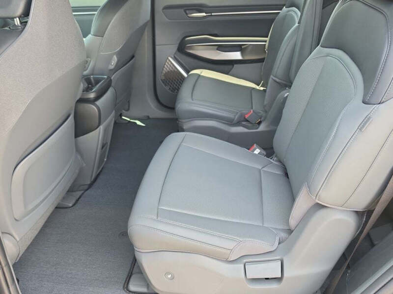 2026 Kia EV9 Light Long Range