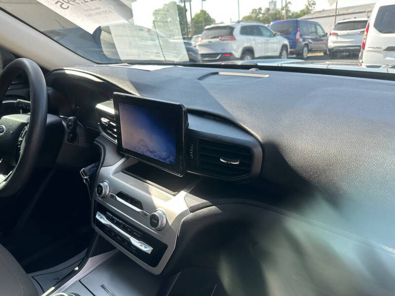 2021 Ford Explorer