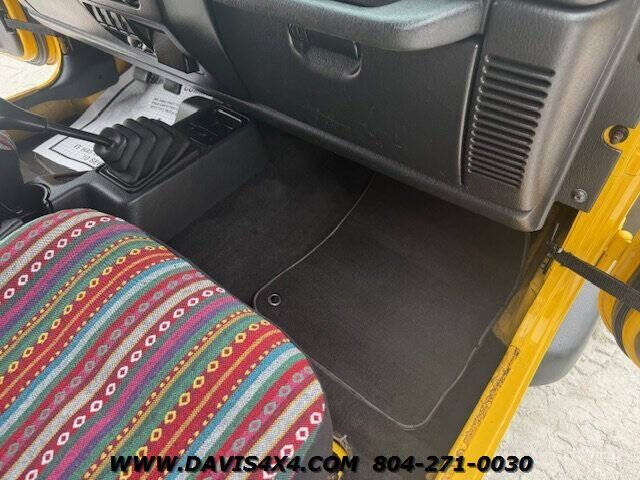 2004 Jeep Wrangler X