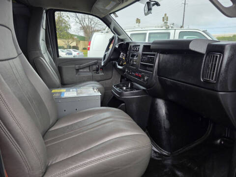 2016 Chevrolet Express 2500