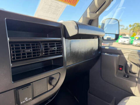 2019 Chevrolet Express 2500