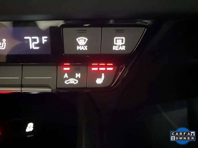 2024 Audi Q4 e-tron quattro Premium Plus 50