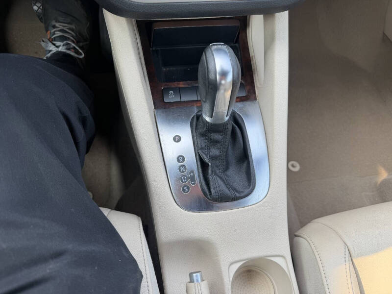 2012 Volkswagen Eos Lux SULEV
