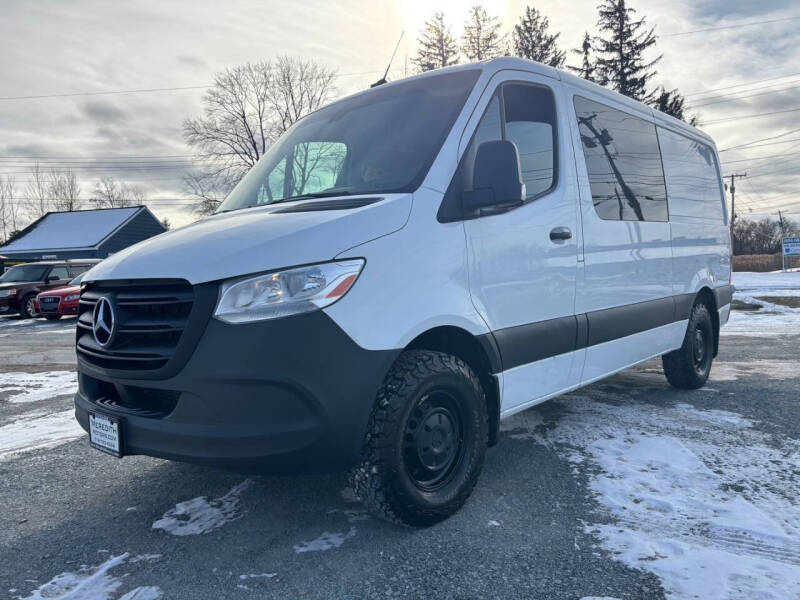 2020 Mercedes-Benz Sprinter Crew Van Base's photo