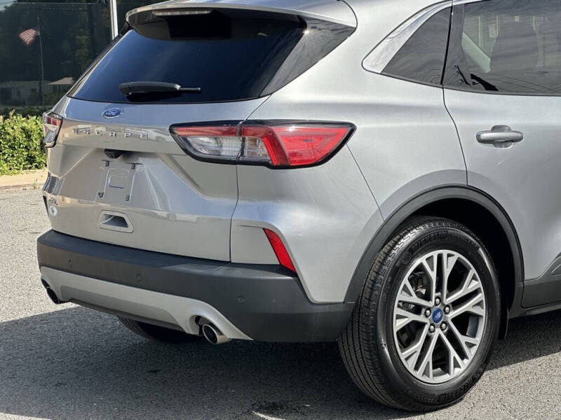 2022 Ford Escape SEL