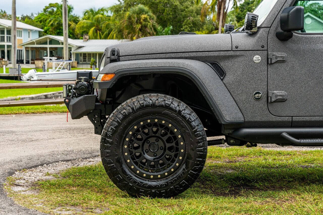 2020 JEEP Wrangler SUV / Crossover - $57,999