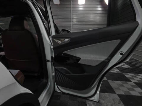 2025 Volkswagen ID.4 Pro