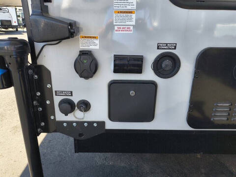 2025 Forest River REAL LITE 1608