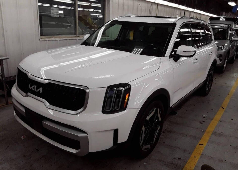 2023 Kia Telluride EX's photo