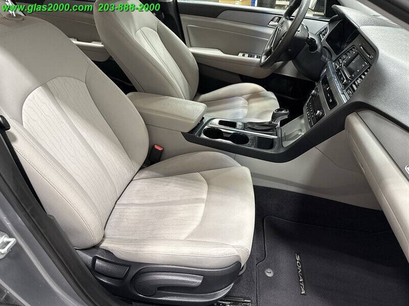 2016 Hyundai Sonata Hybrid SE