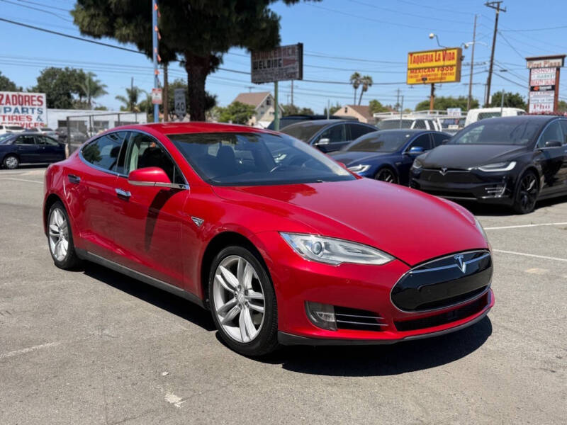 2015 Tesla Model S 85