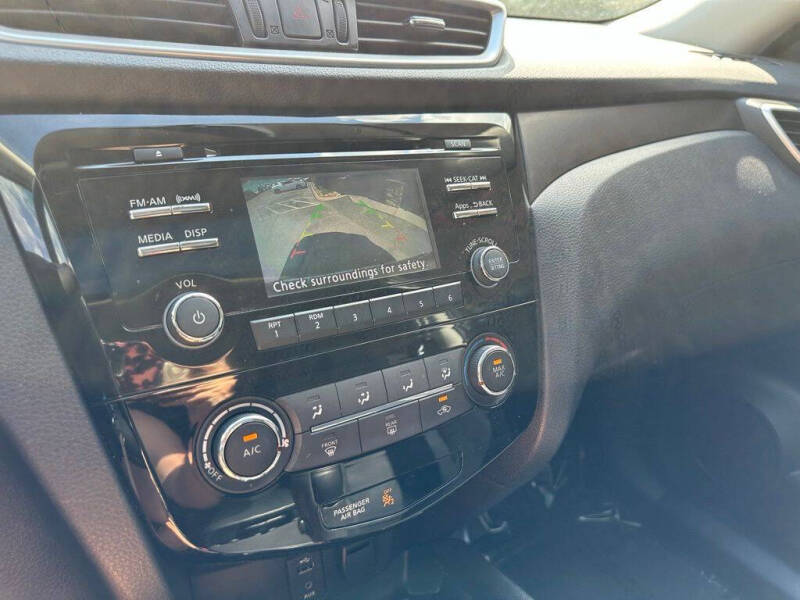 2016 Nissan Rogue S