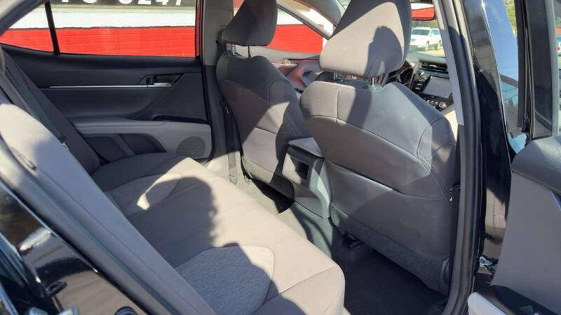 2020 Toyota Camry LE