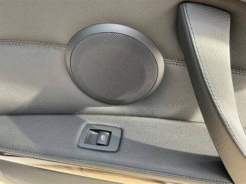 2012 BMW 3 Series 328i