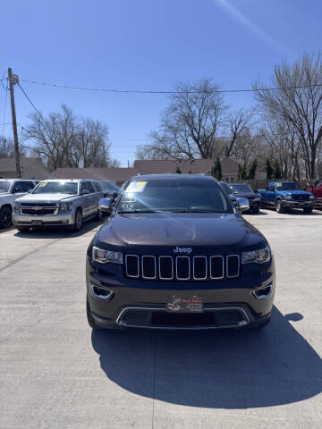 2017 Jeep Grand Cherokee for sale at Iowa Auto Sales in Storm Lake IA