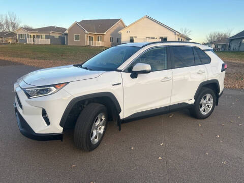 2021 Toyota RAV4 Hybrid XLE
