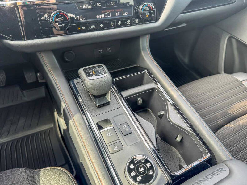 2023 Nissan Pathfinder Rock Creek