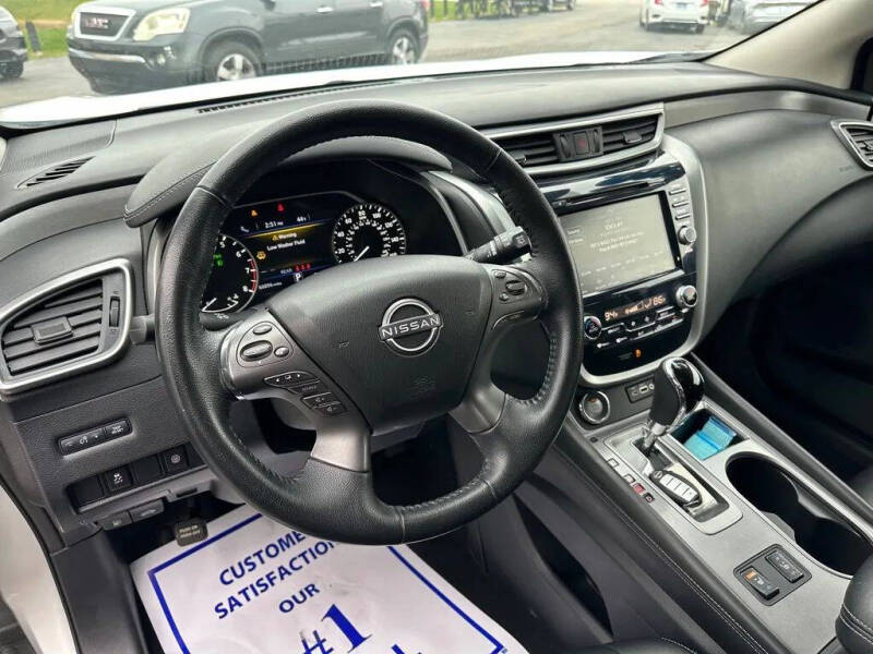 2023 Nissan Murano SV