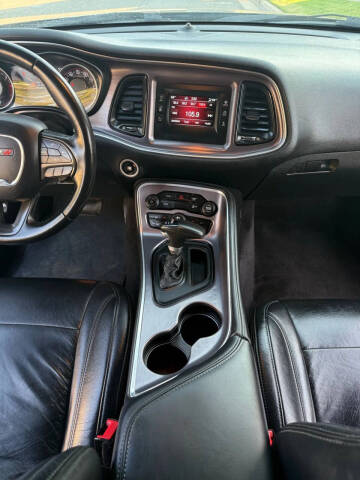 2017 Dodge Challenger