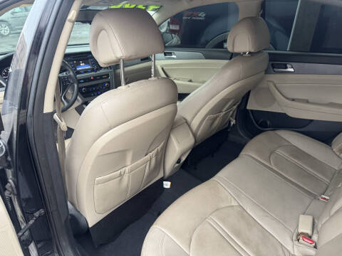 2015 Hyundai Sonata SE