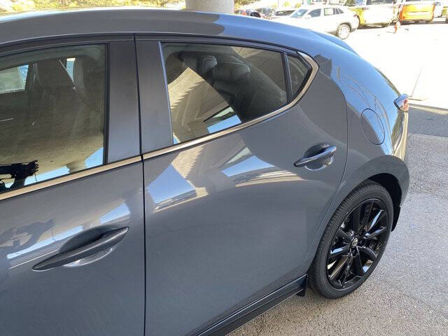 2026 Mazda Mazda3 Hatchback 2.5 S Carbon Edition