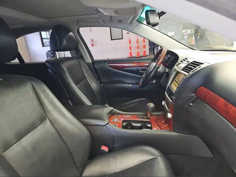 2012 Lexus LS 460