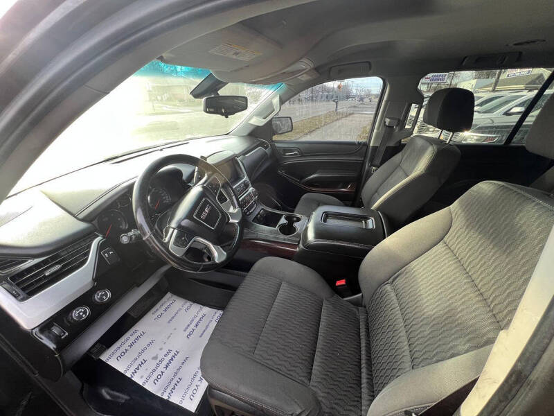 2015 GMC Yukon XL SLE