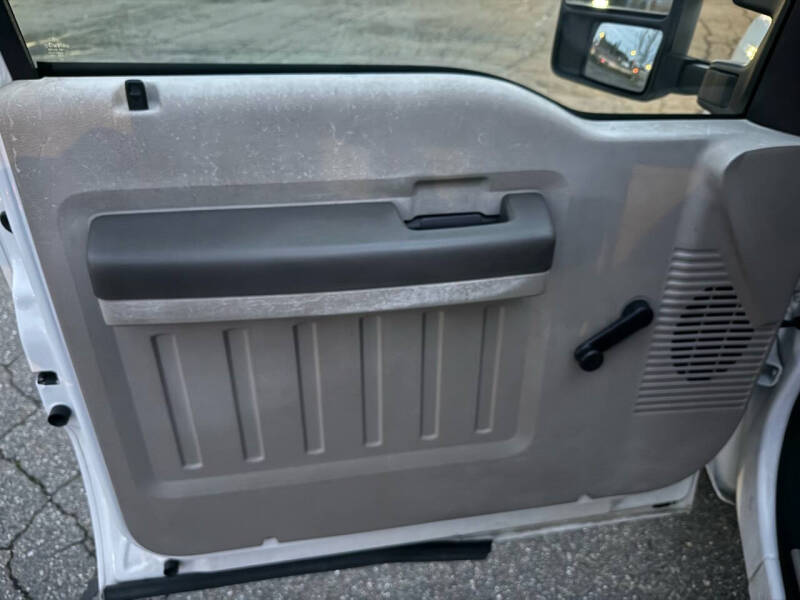 2008 Ford F-350 Super Duty XL