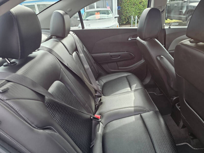 2019 Chevrolet Sonic Premier Auto