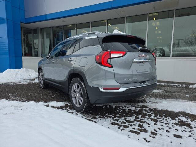 2024 GMC Terrain SLT