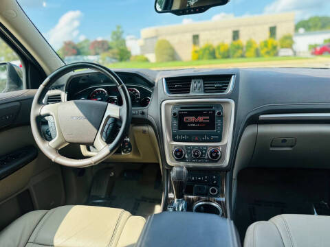 2016 GMC Acadia Denali