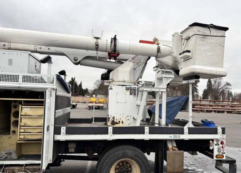2012 Freightliner M2 106