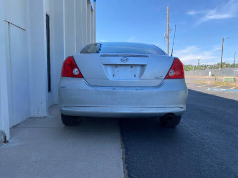 2005 Scion tC