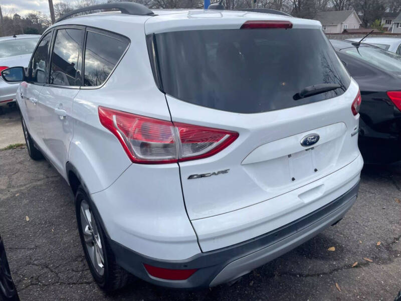 2016 Ford Escape SE