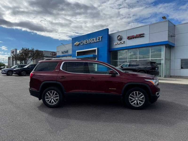 2017 GMC Acadia SLE-2